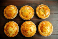 Meat & Vegetarian Pies ( 6 Large ) Chose one flavour